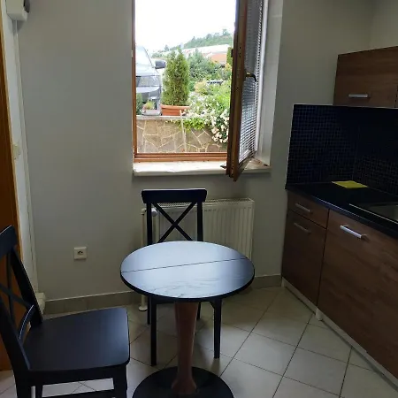 Appartement Holandska 120 Beroun *